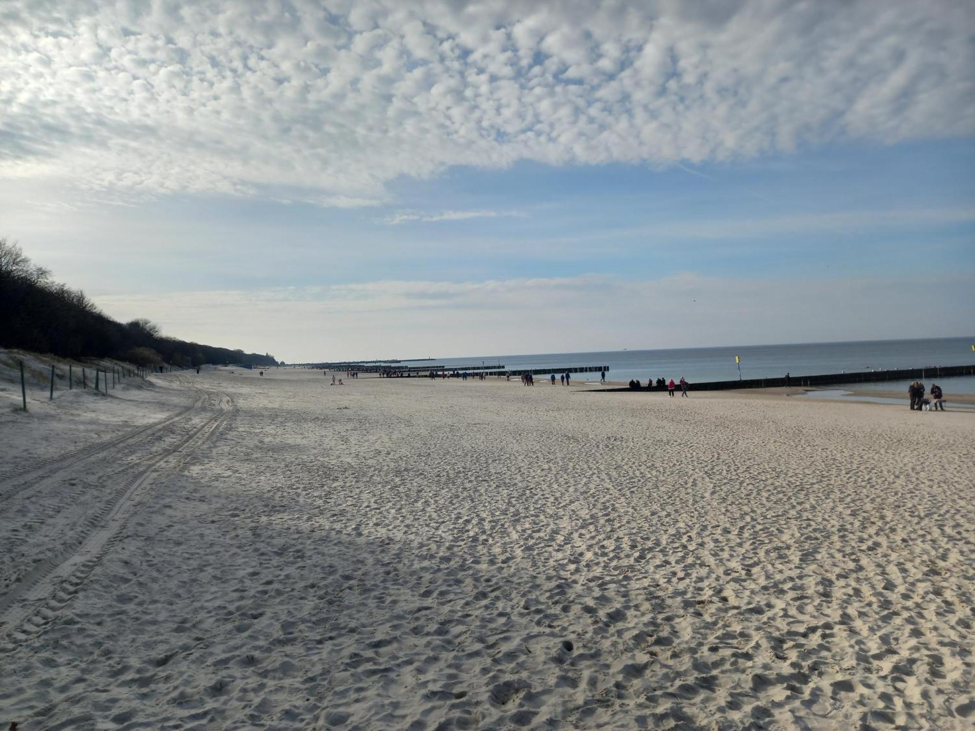 Lulu Apartments - Rosa - Studio Hotelowe Z Klimatyzacja I Konsola Ps4 - Solny Resort Kołobrzeg Eksteriør bilde